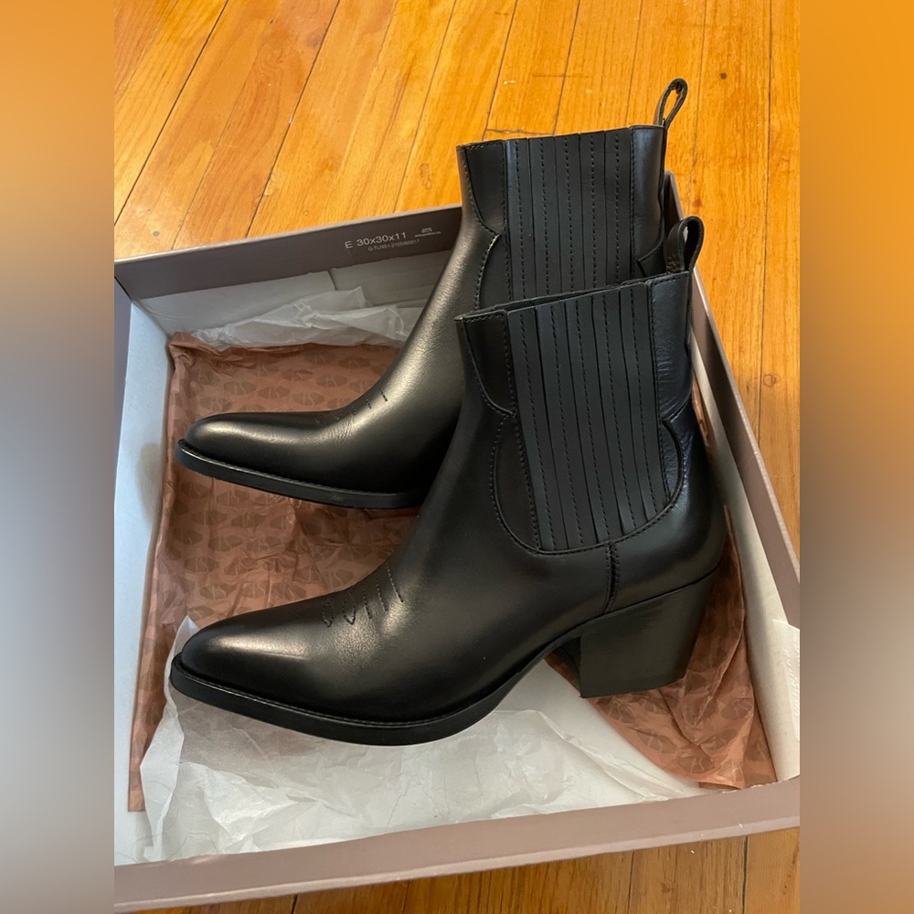 Maje Black Ankle Boots Sleek Design Elastic Panels